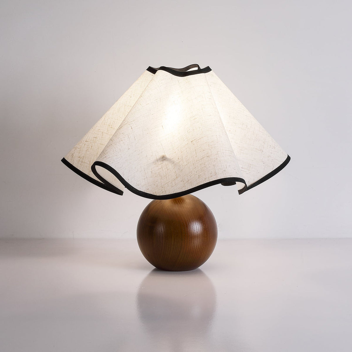 Bondilane — Contemporary Sculpted Table Lamps with 3-Step Dimming