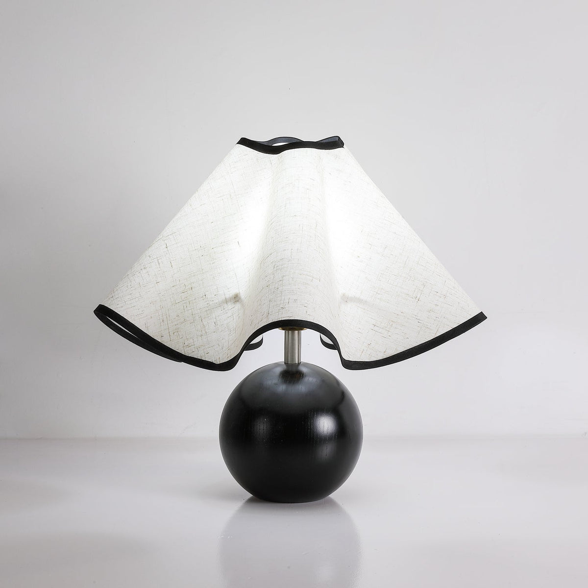 Bondilane — Contemporary Sculpted Table Lamps with 3-Step Dimming