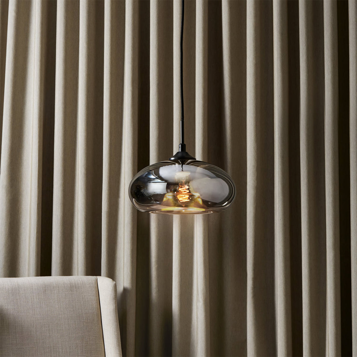 Bondilane — Liora Glass Pendant Lamp