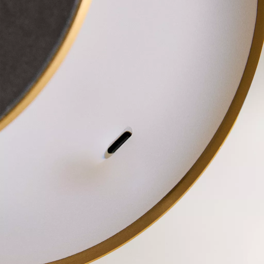 Bondilane — Lumeart – Touch Glow Table Lamp
