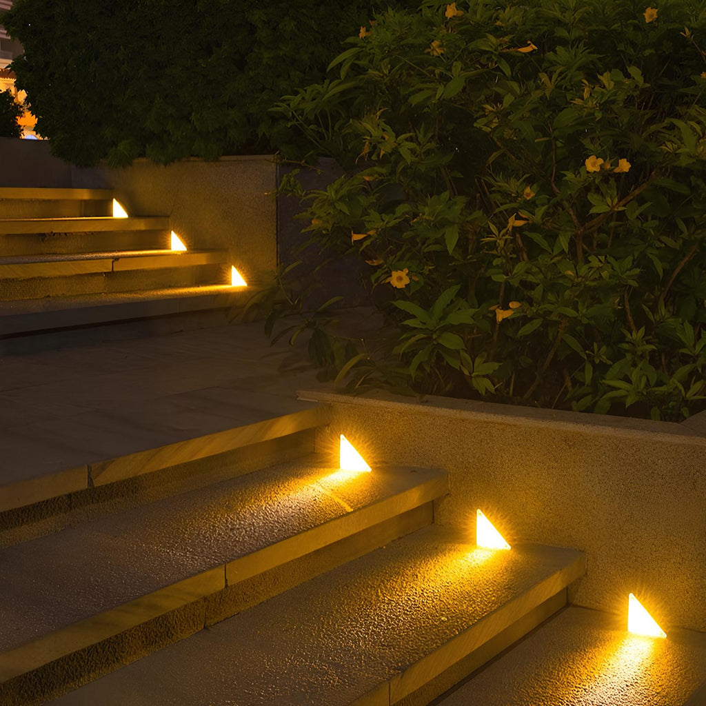 Bondilane — Modern Aesthetic Weatherproof Solar Powered Stair Lights for Outdoor Use