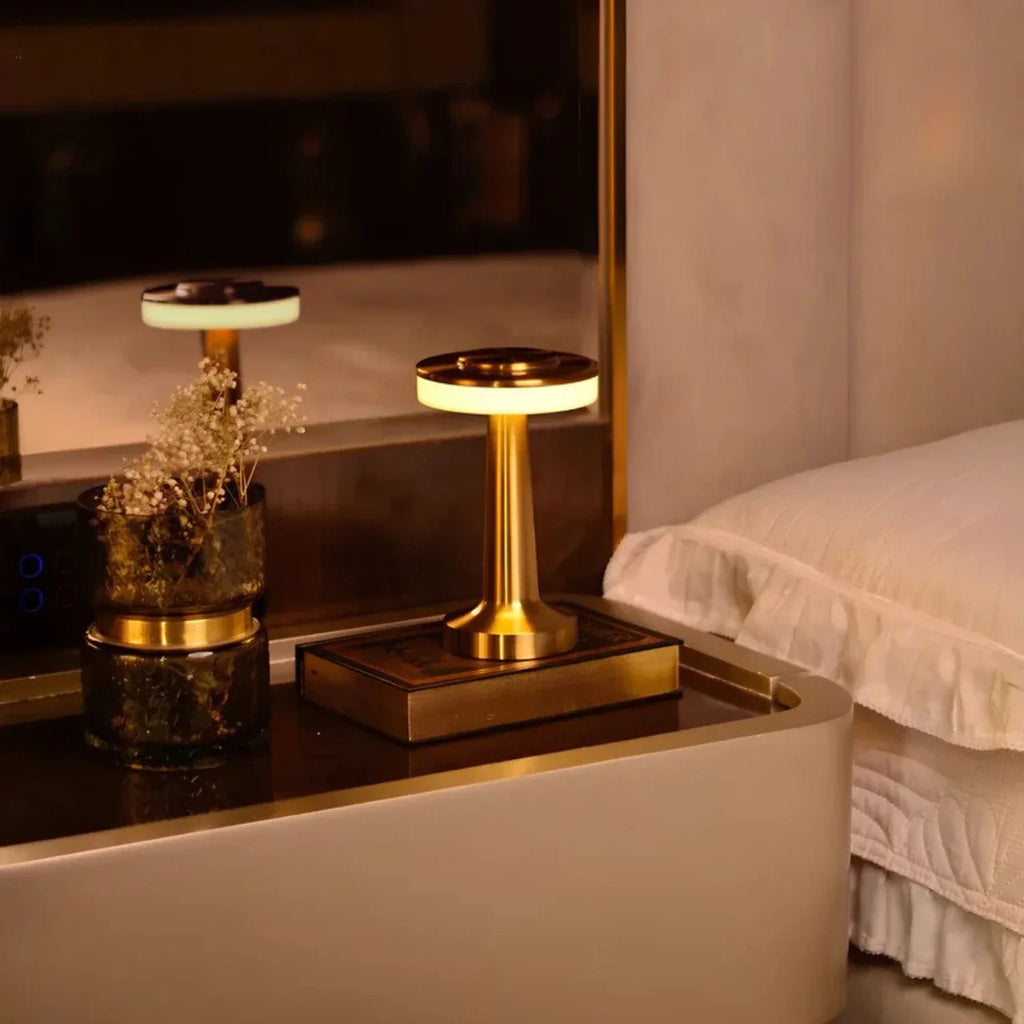 Bondilane — Portable Retro Sleek Cordless Bar Table Lamp