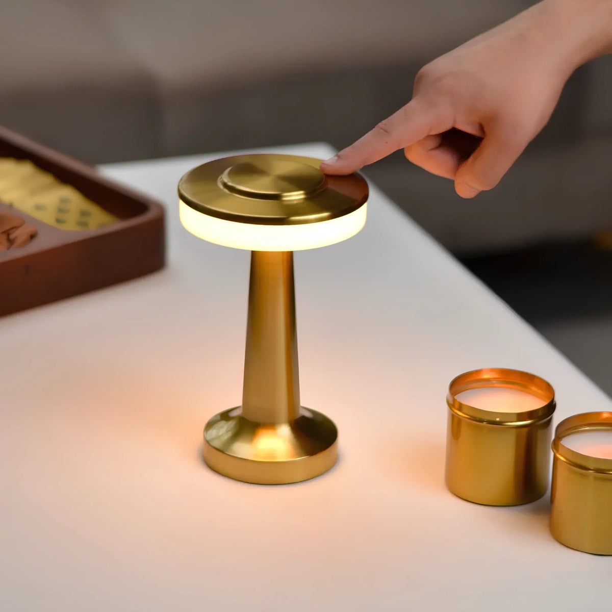 Bondilane — Portable Retro Sleek Cordless Bar Table Lamp