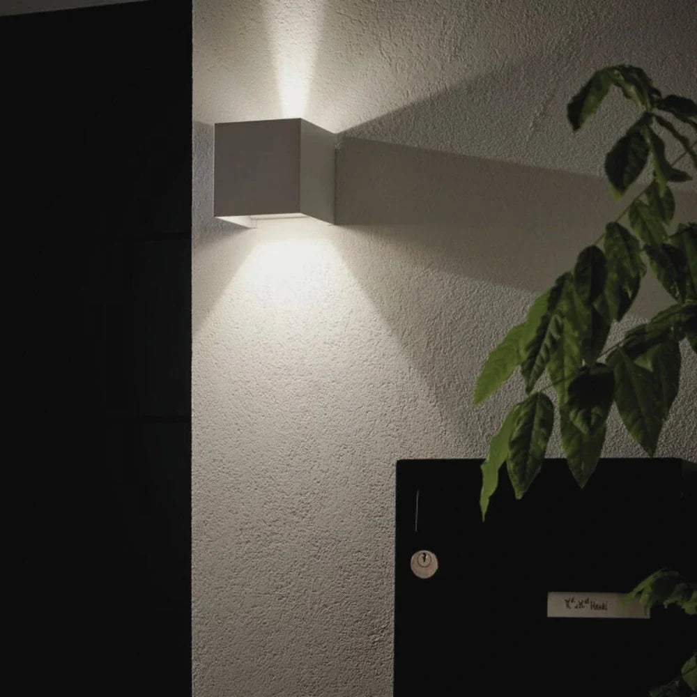 Bondilane — Reliable Sturdy Magnetic Wall Light with Two Adjustable Panels