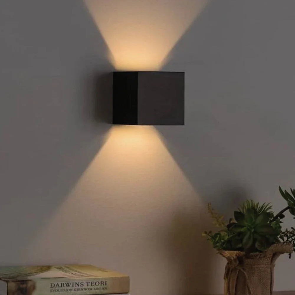 Bondilane — Reliable Sturdy Magnetic Wall Light with Two Adjustable Panels