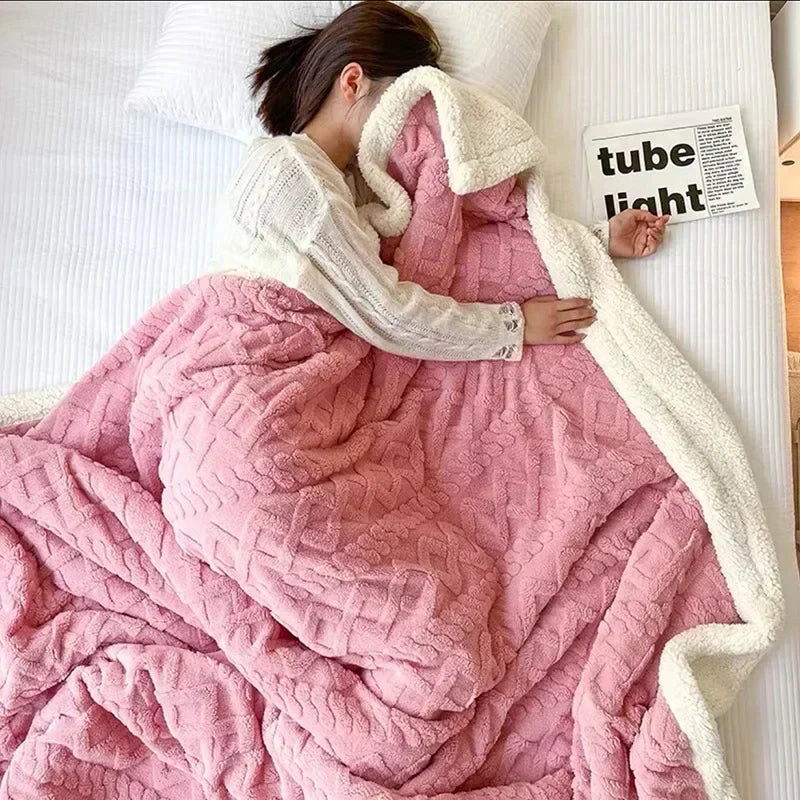 Bondilane — Stylish Thick Winter Blanket with Soft Lamb Fleece and an Elegant Finish