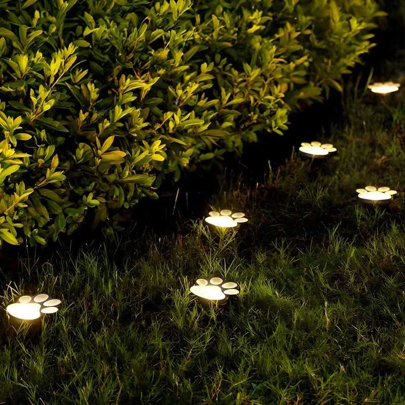 Bondilane — Trendy Energy-Efficient Solar Paw Shape Light for Outdoor Spaces
