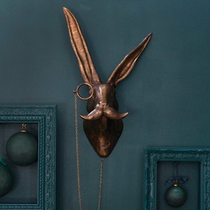 Artful Vintage Deer Head Wall Decoration