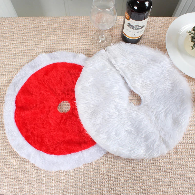 Round Plush Faux Fur Mini Christmas Tree Skirt - Image 7