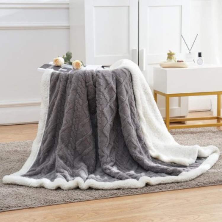 Sherpa Fleece Weighted Blanket - Image 3