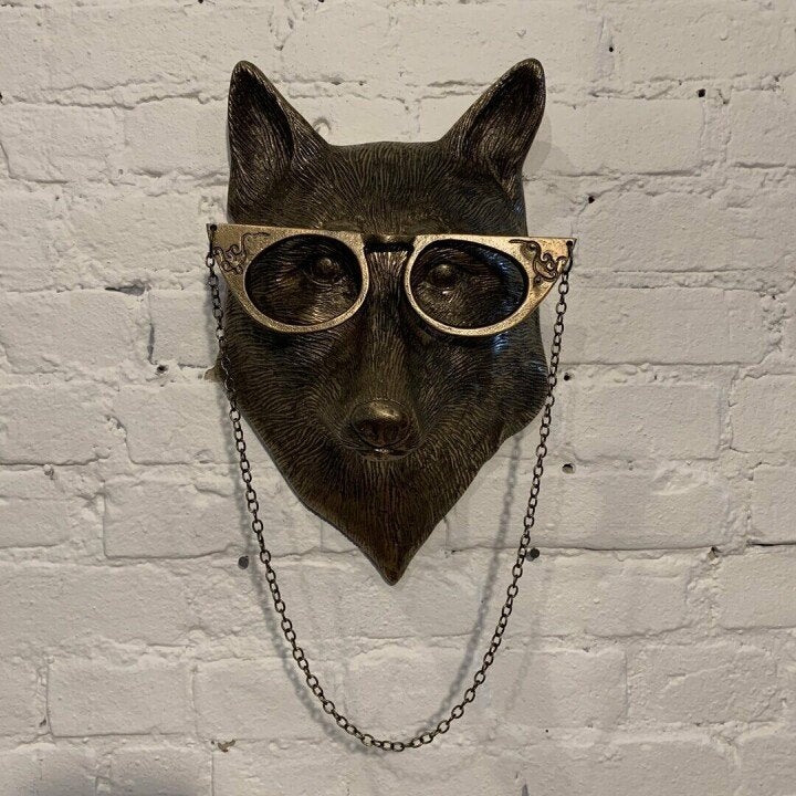 Artful Vintage Deer Head Wall Decoration