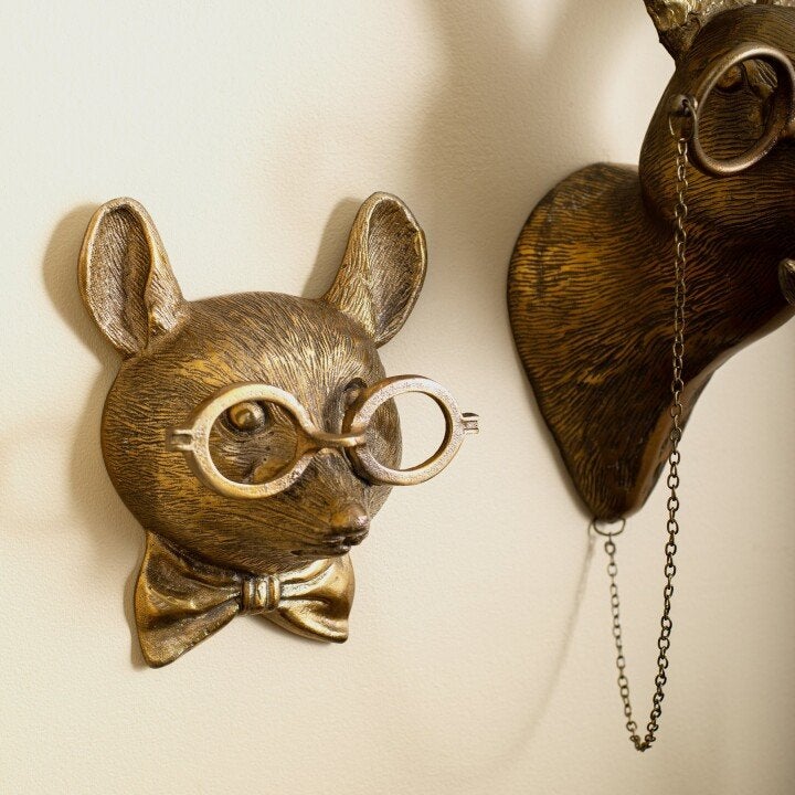 Artful Vintage Deer Head Wall Decoration