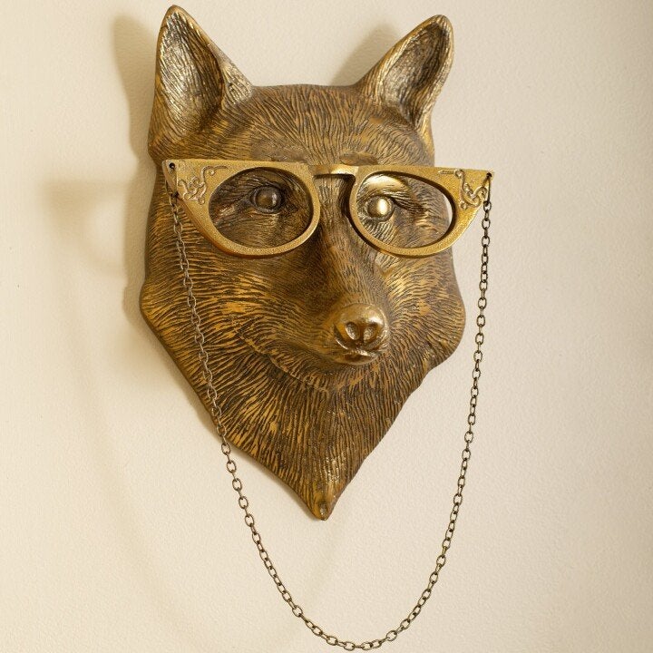 Artful Vintage Deer Head Wall Decoration