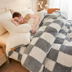 Extra Thick Quilts Weighted Blanket for Winter