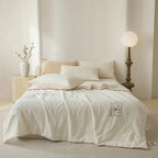 Yamileth Quilt Elegant Jacquard Design