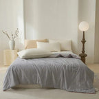 Yamileth Quilt Elegant Jacquard Design