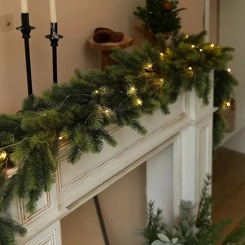 Artificial Pine Prelit Christmas Garland Battery Operated - Image 5