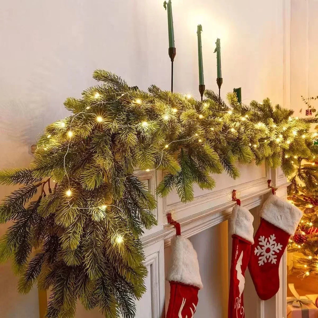 Artificial Pine Prelit Christmas Garland Battery Operated - Image 8