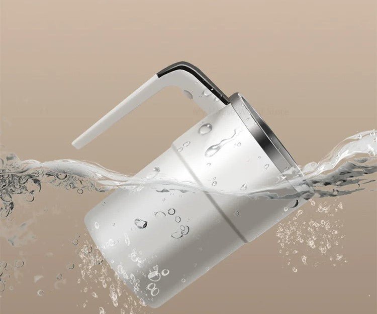 Smart Self‑Stirring Cup with LED Temperature Screen