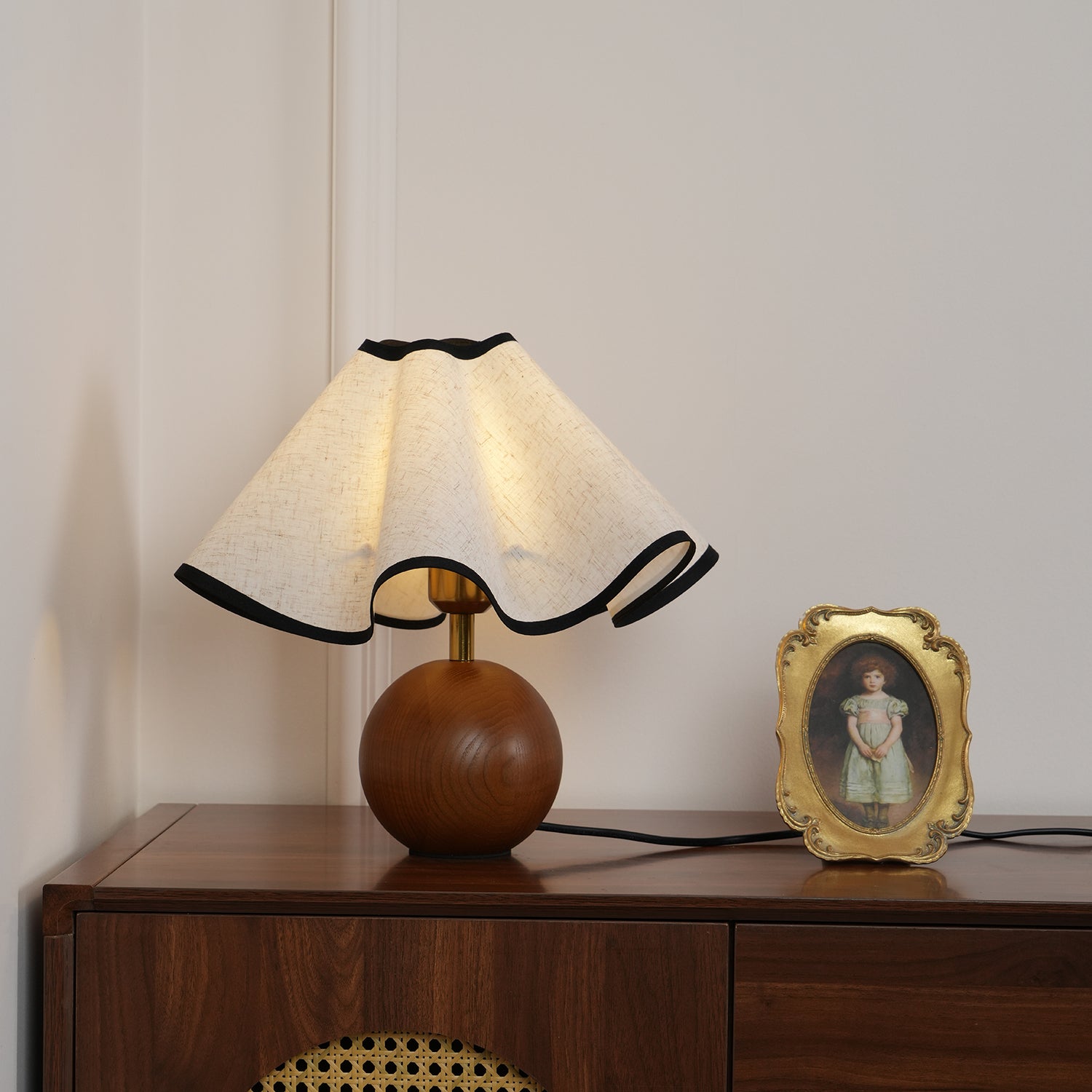 Contemporary Sculpted Table Lamps with 3-Step Dimming